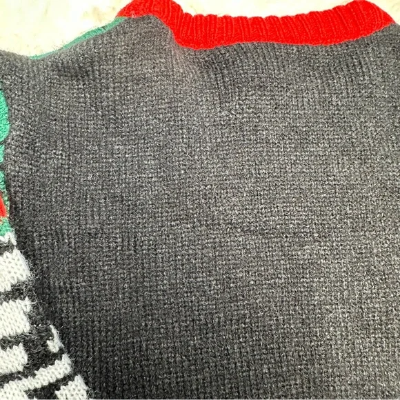 Dragon Ball Z Holiday Sweater Red/Green/White/Black Size 6 - Picture 12 of 16